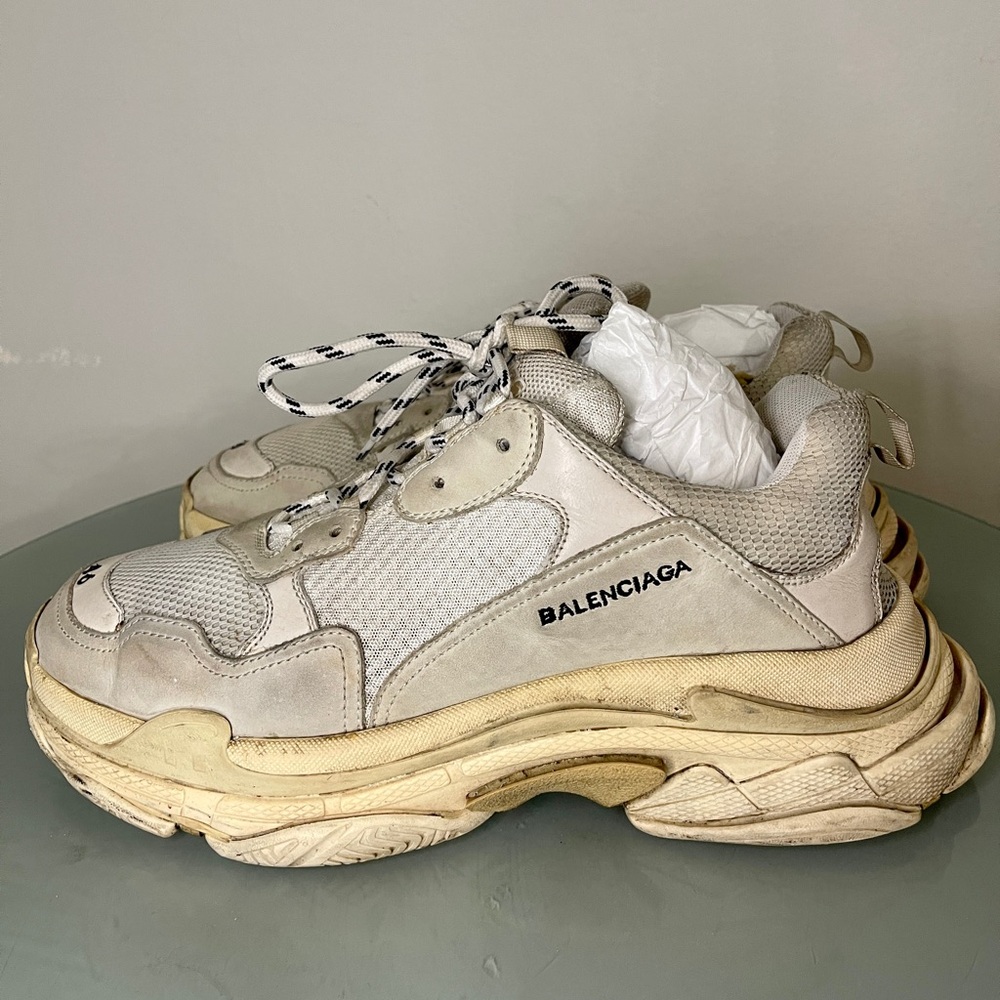 Pre-owned Authentic Balenciaga Triple S Beige Off White 46